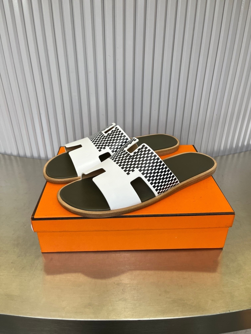 H**me5 slippers